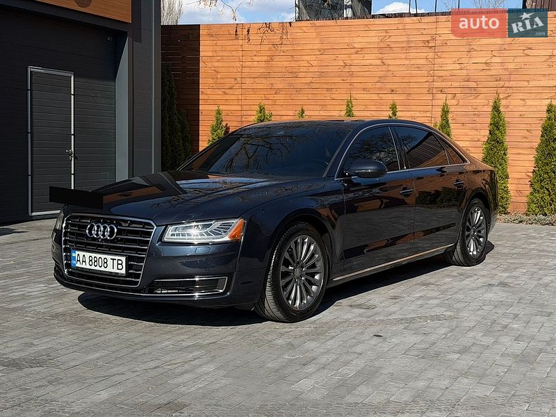 Седан Audi A8 2015 в Киеве