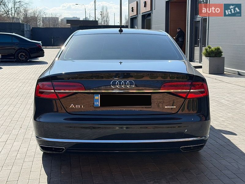 Седан Audi A8 2015 в Києві фото 5 Седан Audi A8 2015 в Києві