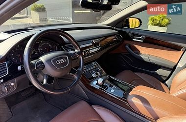 Седан Audi A8 2015 в Киеве