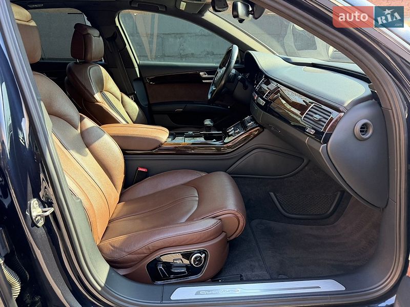 Седан Audi A8 2015 в Києві фото 16 Седан Audi A8 2015 в Києві
