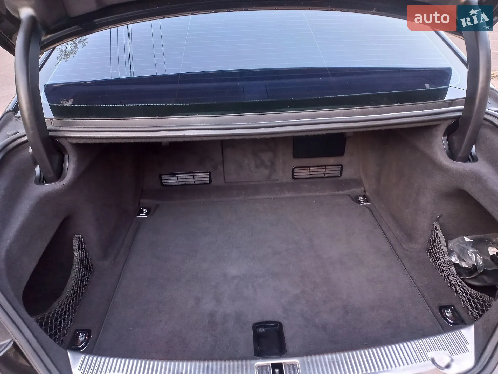 2010 Audi A8 - мініатюра 18