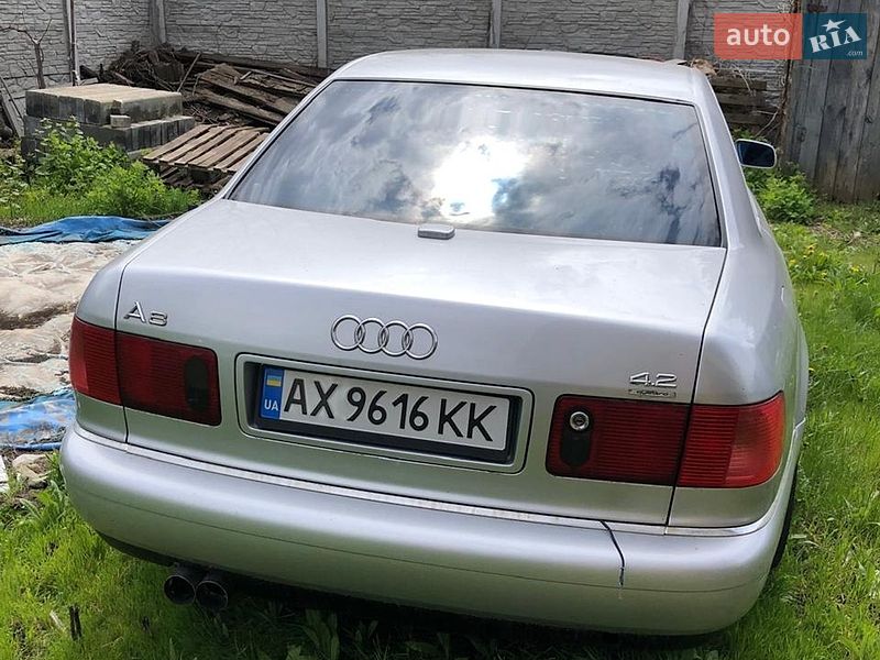 Седан Audi A8 1999 в Харкові