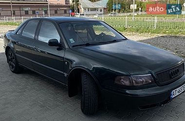 Седан Audi A8 1996 в Калуші