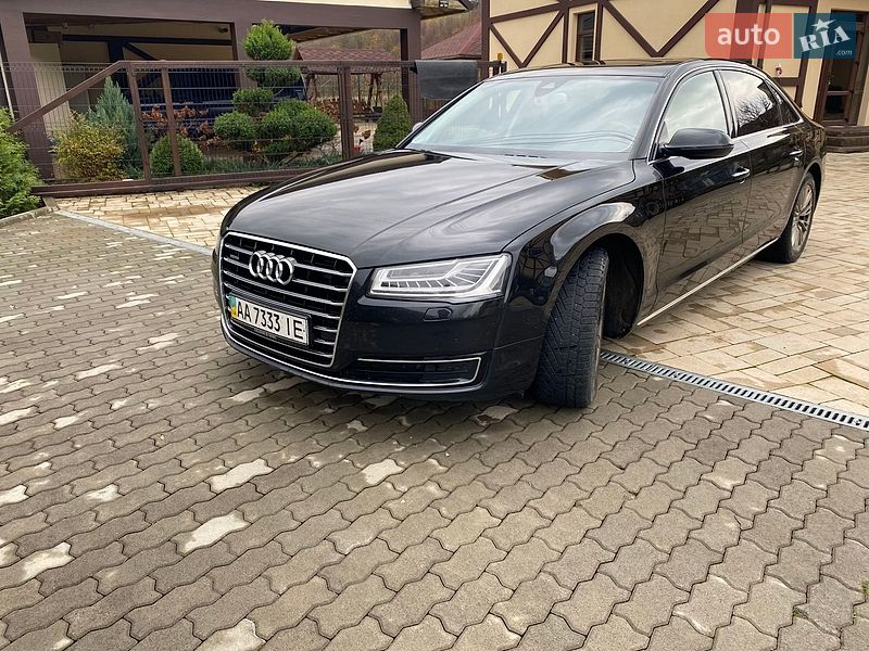 Седан Audi A8 2013 в Киеве