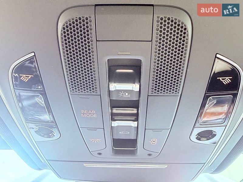 Седан Audi A8 2013 в Рівному