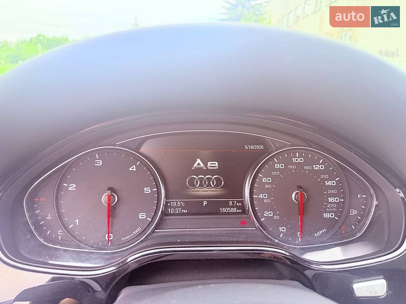 Седан Audi A8 2013 в Рівному