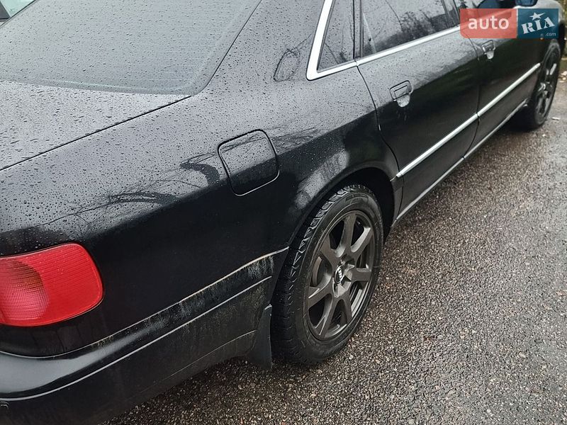 Седан Audi A8 1998 в Білій Церкві