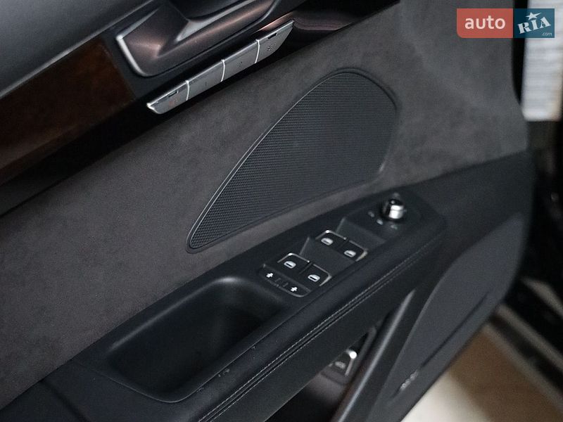 Седан Audi A8 2018 в Луцьку фото 13 Седан Audi A8 2018 в Луцьку