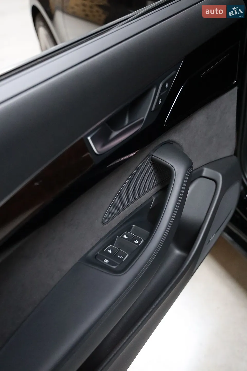 2018 Audi A8 - мініатюра 38