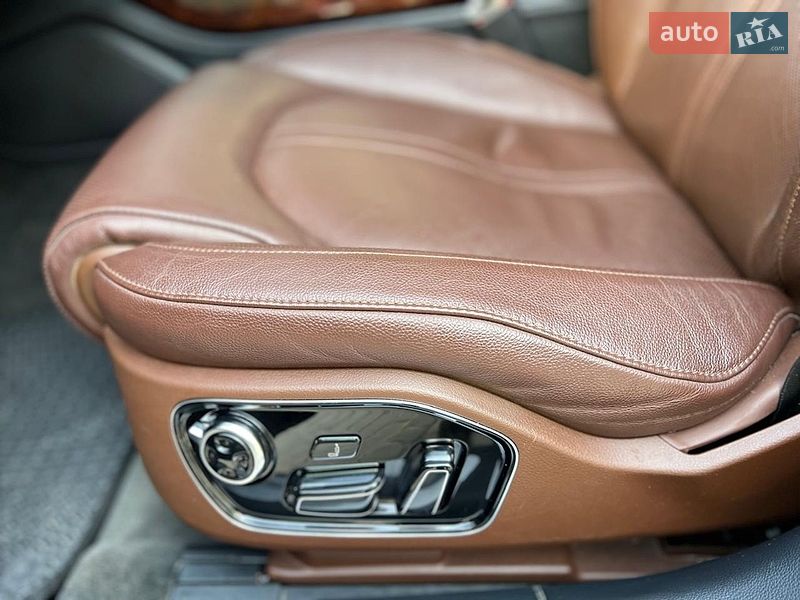 Седан Audi A8 2013 в Тернополі фото 13 Седан Audi A8 2013 в Тернополі