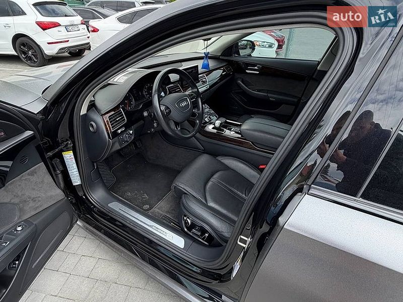 Седан Audi A8 2016 в Львові фото 17 Седан Audi A8 2016 в Львові