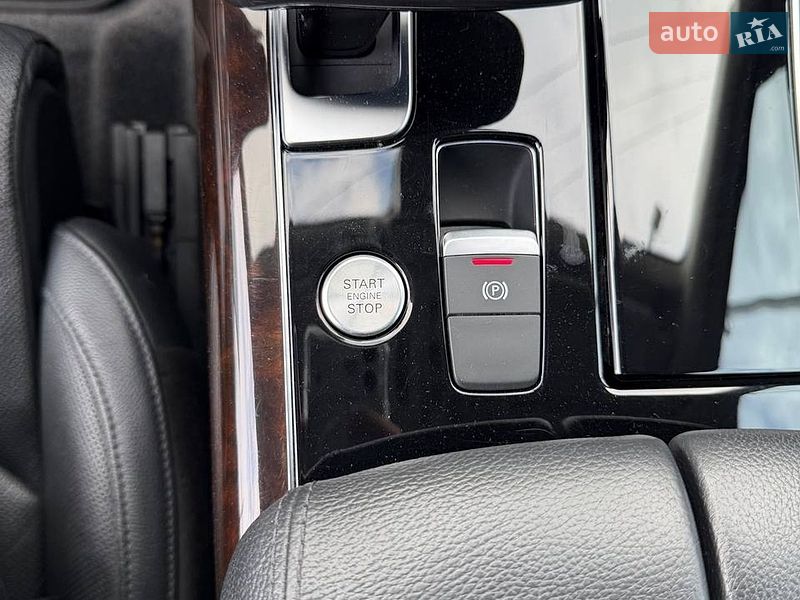 Седан Audi A8 2016 в Львові фото 31 Седан Audi A8 2016 в Львові