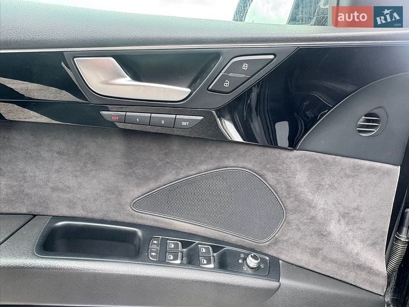Седан Audi A8 2014 в Вінниці фото 24 Седан Audi A8 2014 в Вінниці