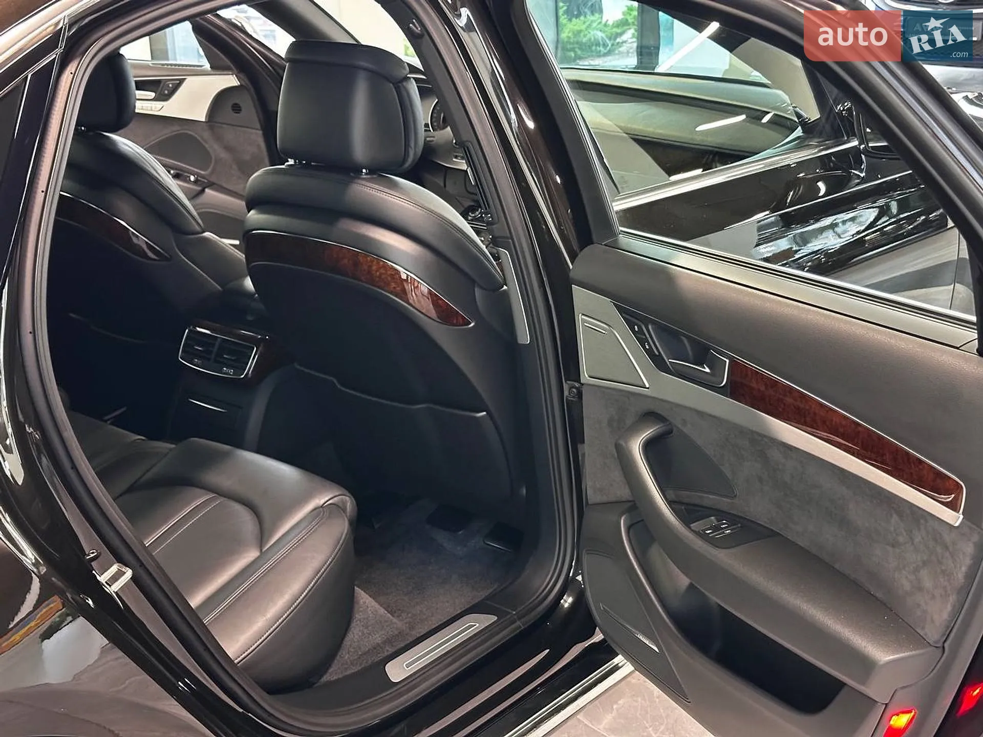 2013 Audi A8 - мініатюра 34