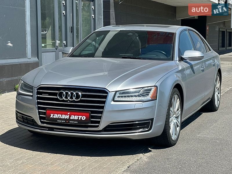 Седан Audi A8 2015 в Киеве