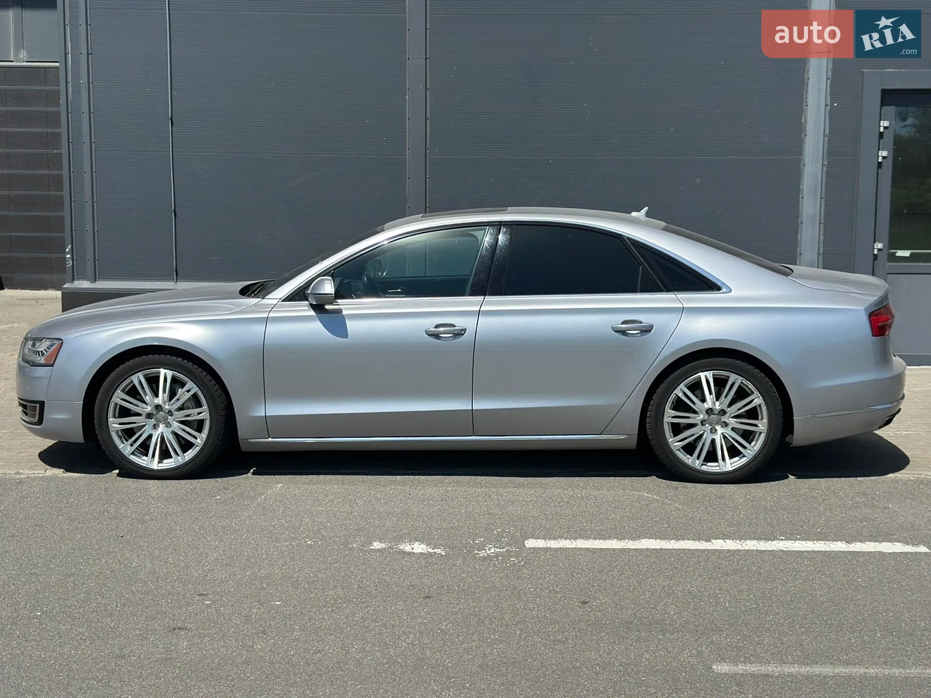 2015 Audi A8 - мініатюра 3