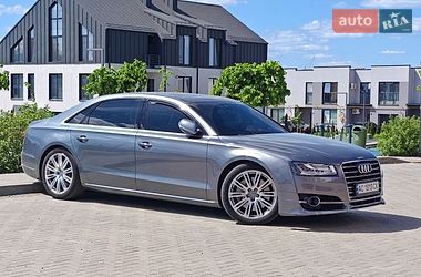 Седан Audi A8 2015 в Луцьку