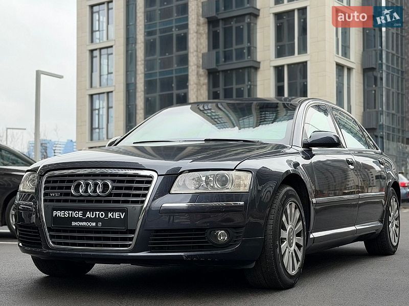 Седан Audi A8 2006 в Киеве