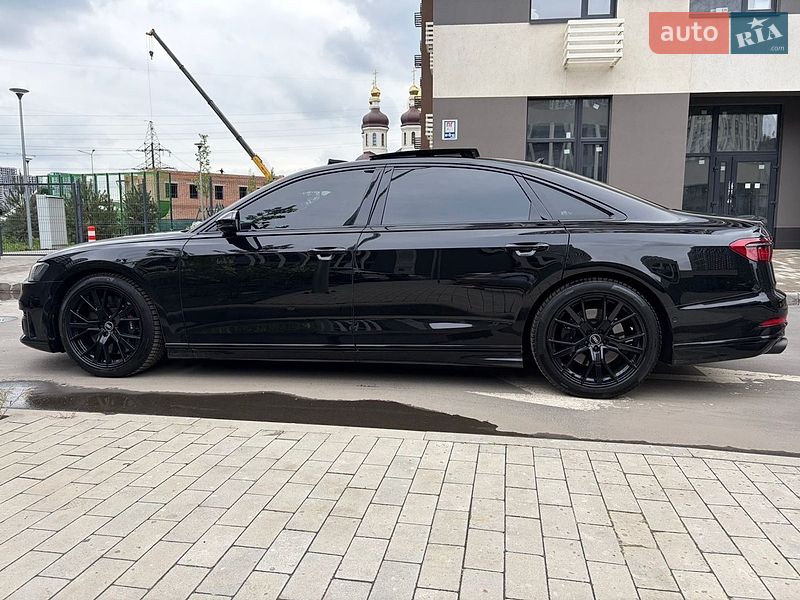 Седан Audi A8 2020 в Києві