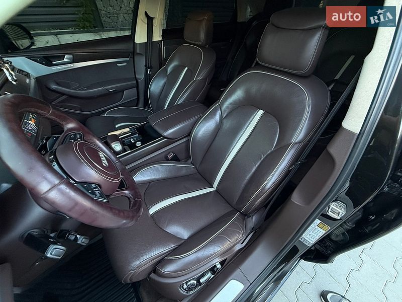 Седан Audi A8 2014 в Виннице