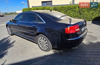 Седан Audi A8 2004 в Виннице