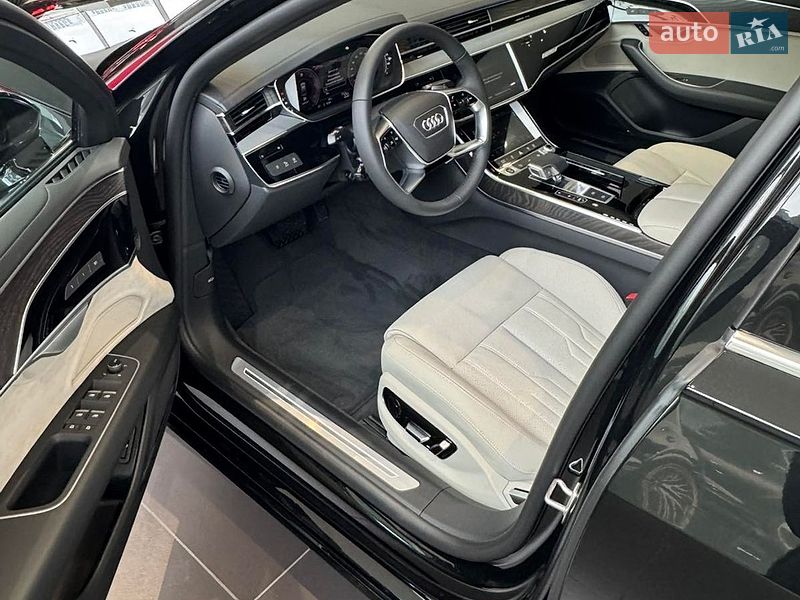 Седан Audi A8 2026 в Кривому Розі