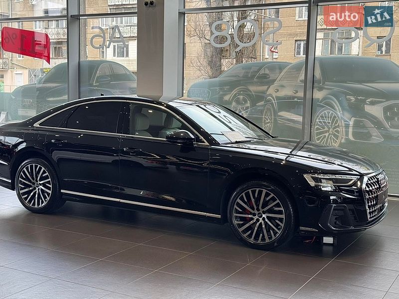 Седан Audi A8 2026 в Кривому Розі