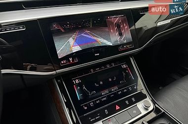 Седан Audi A8 2021 в Киеве