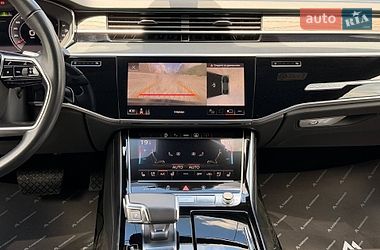Седан Audi A8 2021 в Києві