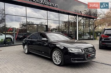 Седан Audi A8 2015 в Одессе