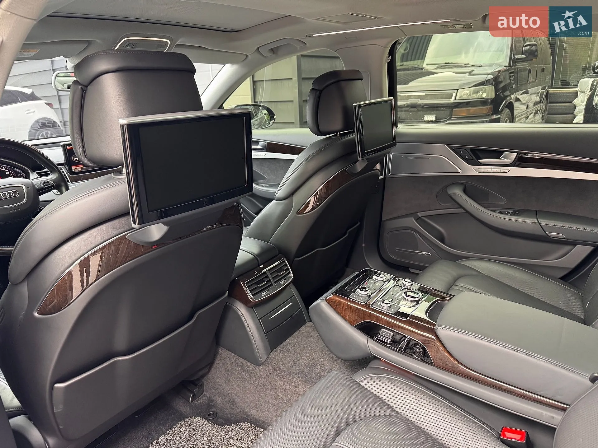 2015 Audi A8 - мініатюра 14