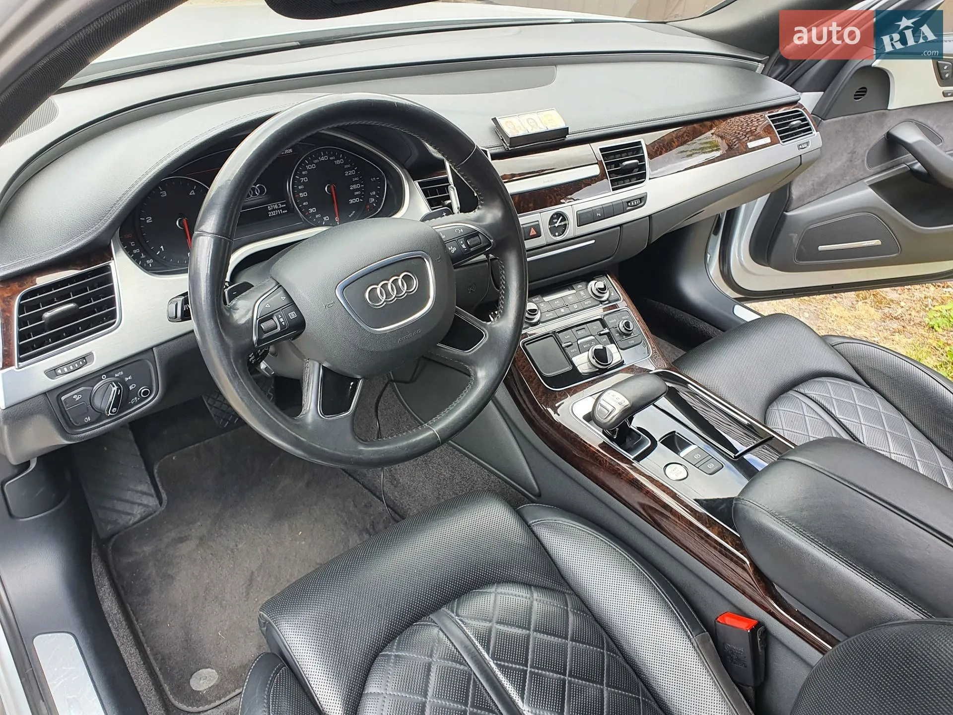 2013 Audi A8 - мініатюра 21
