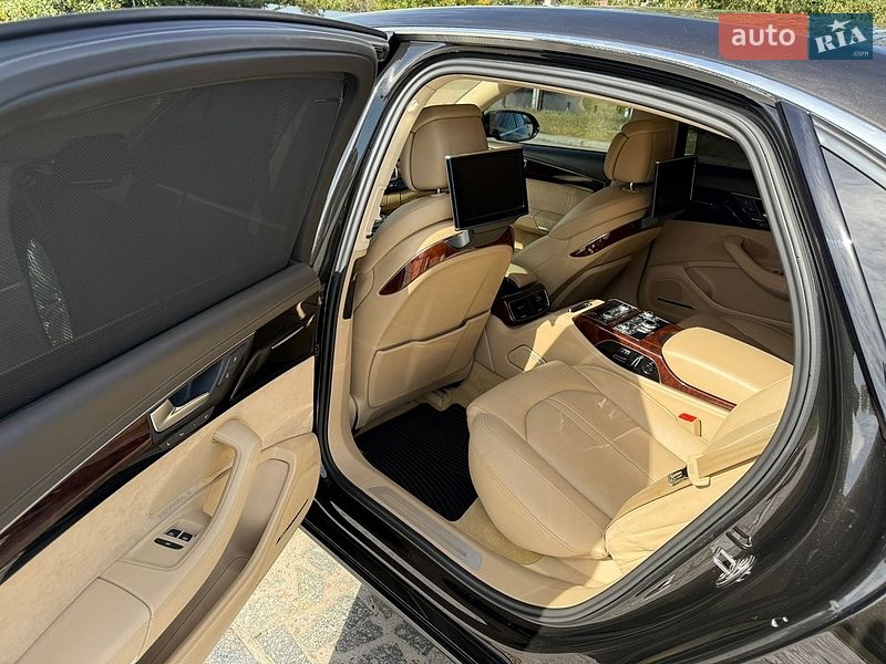 Седан Audi A8 2013 в Киеве