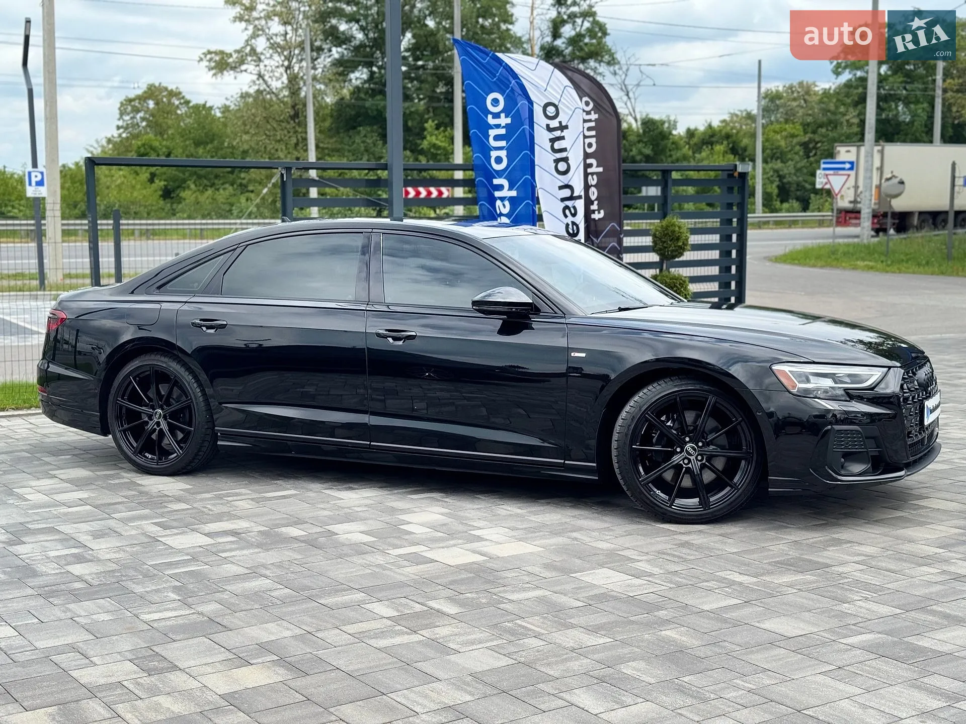 2024 Audi A8 - мініатюра 7