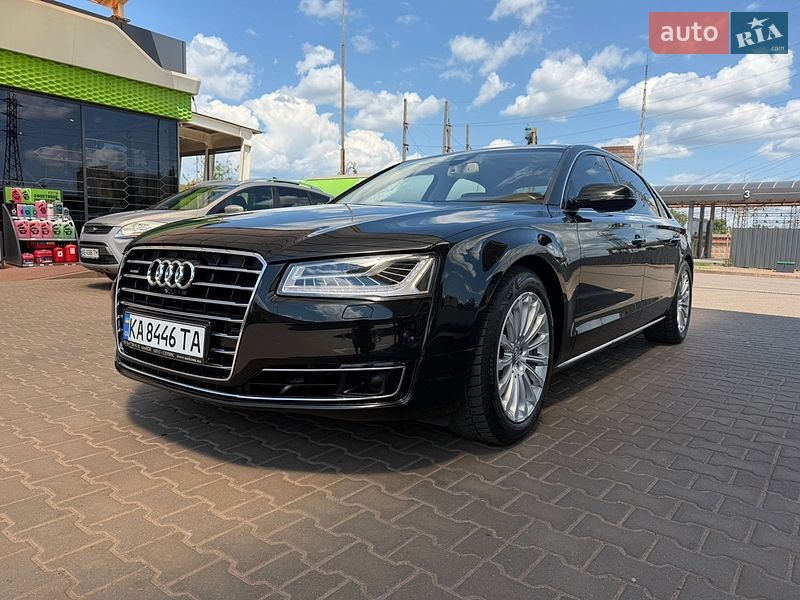 Седан Audi A8 2015 в Кривому Розі
