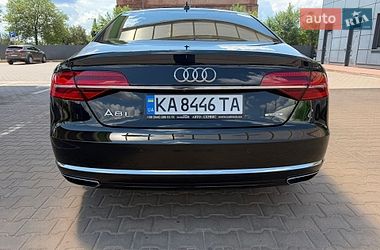 Седан Audi A8 2015 в Кривому Розі
