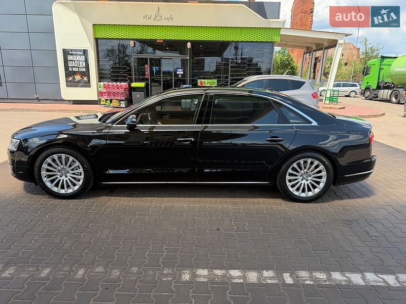Седан Audi A8 2015 в Кривому Розі