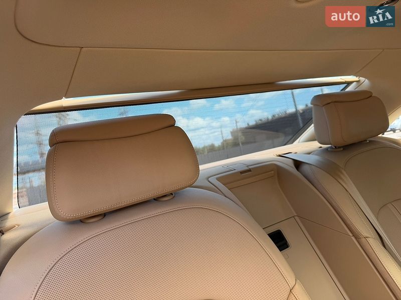 Седан Audi A8 2015 в Кривому Розі