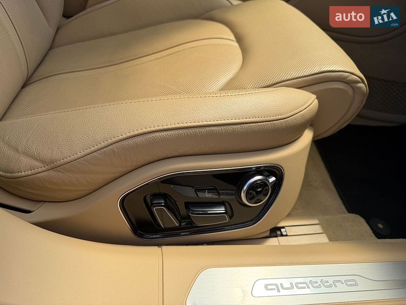 Седан Audi A8 2015 в Кривому Розі