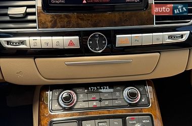 Седан Audi A8 2015 в Кривому Розі