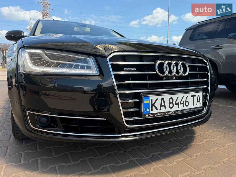 Седан Audi A8 2015 в Кривому Розі