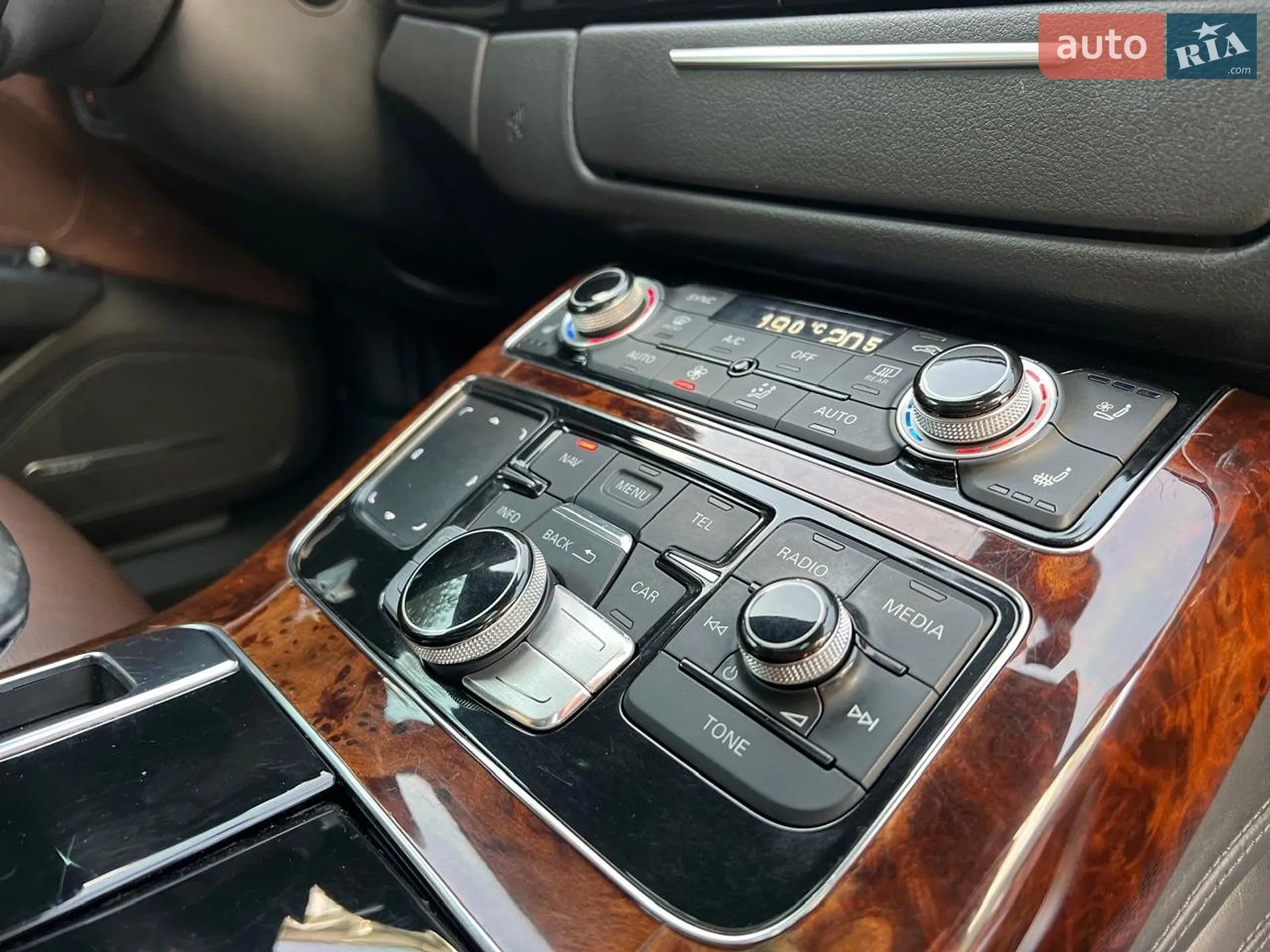 2013 Audi A8 - мініатюра 28
