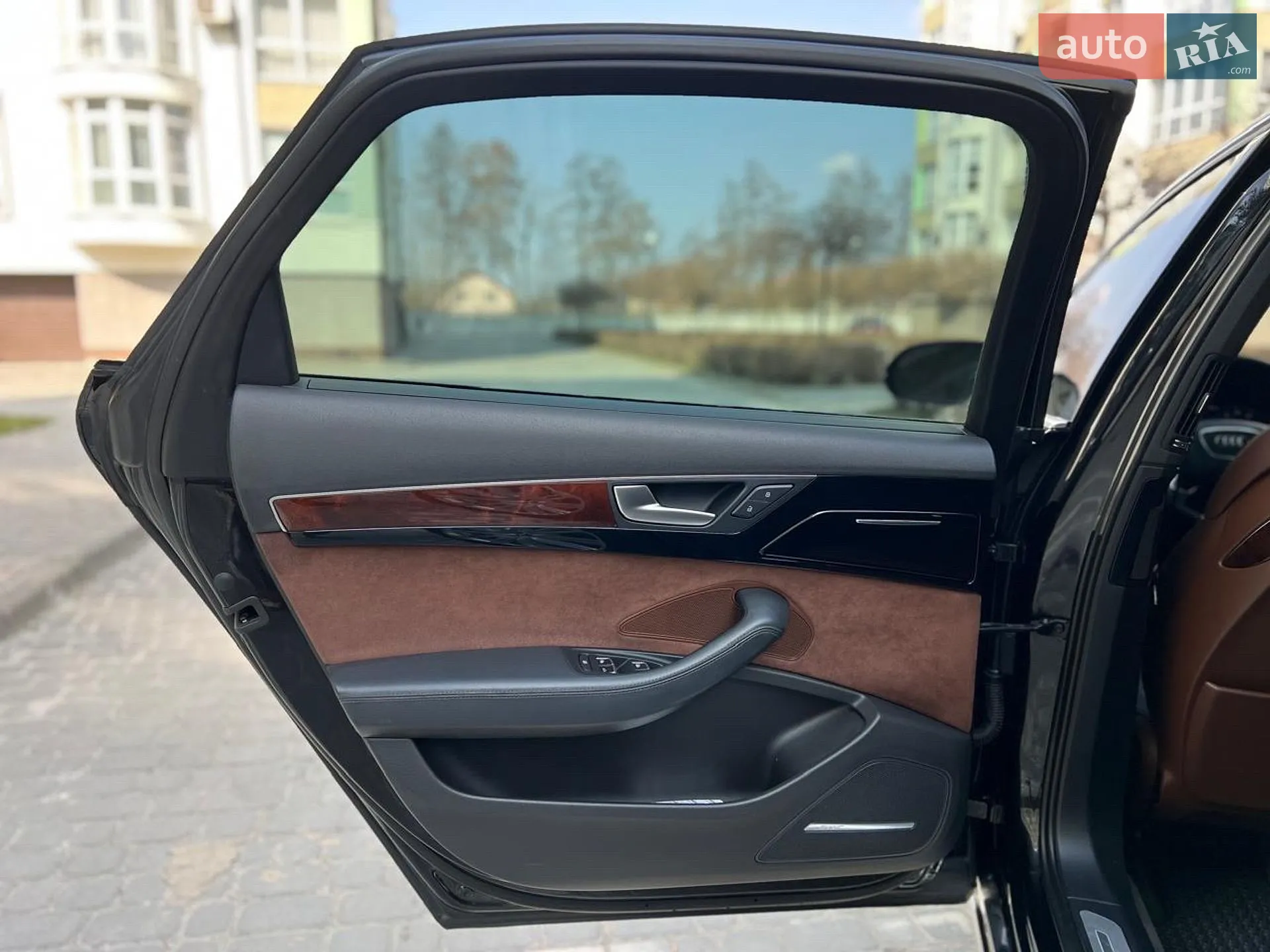 2013 Audi A8 - мініатюра 70