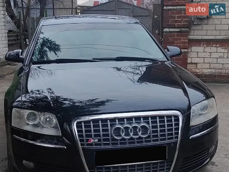 Audi A8 2003