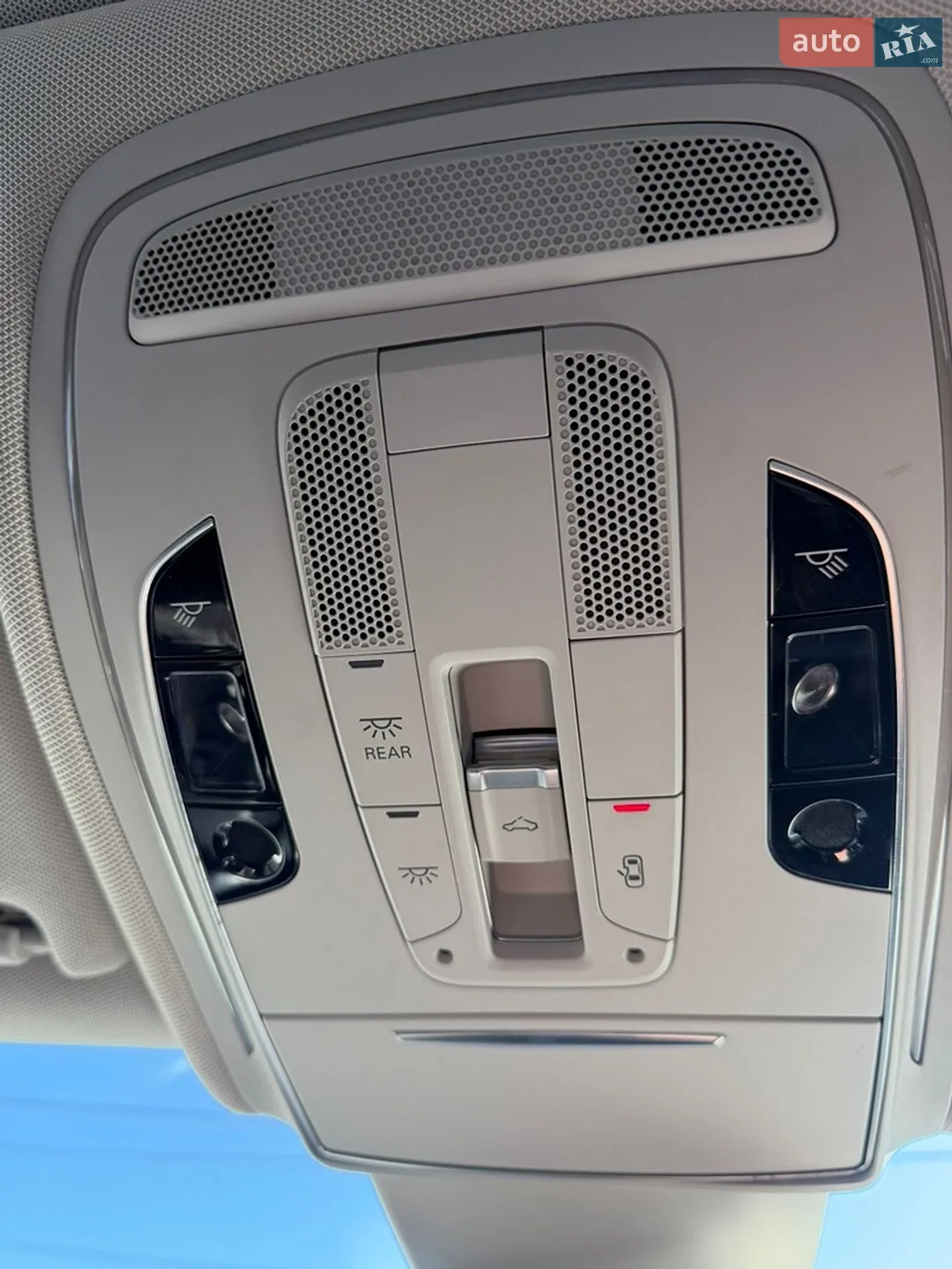2017 Audi A8 - мініатюра 28