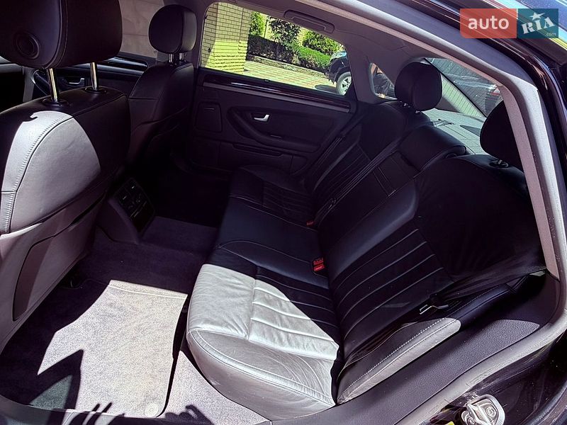 Седан Audi A8 2005 в Тернівці