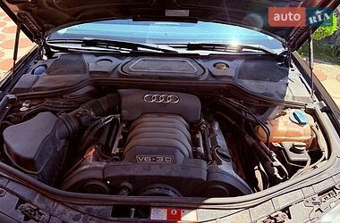 Седан Audi A8 2005 в Тернівці