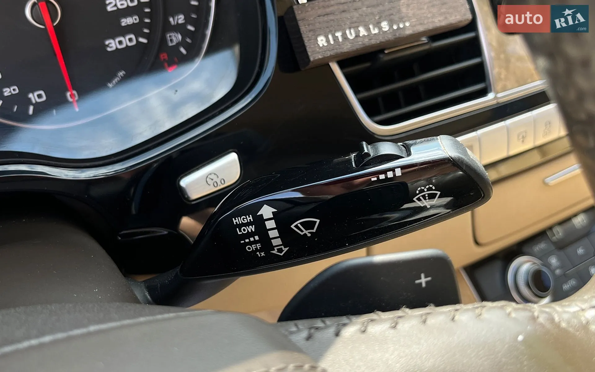 2011 Audi A8 - мініатюра 16