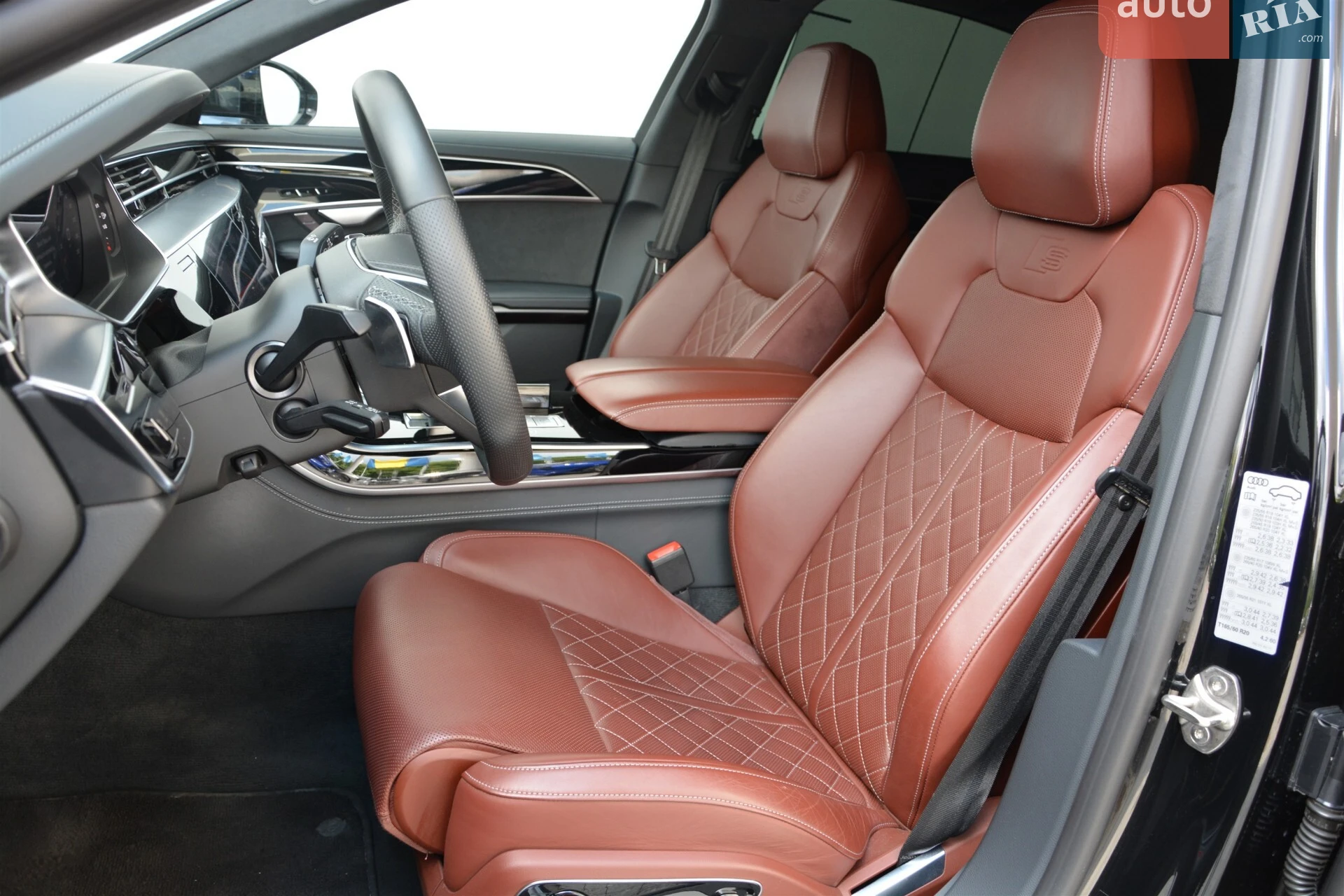 2022 Audi A8 - мініатюра 4