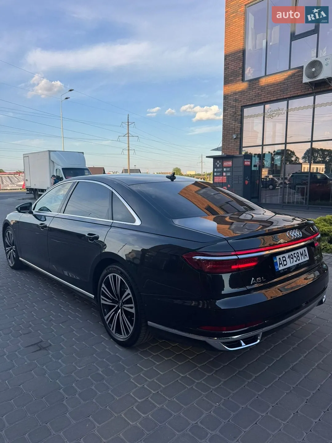 2021 Audi A8 - мініатюра 4